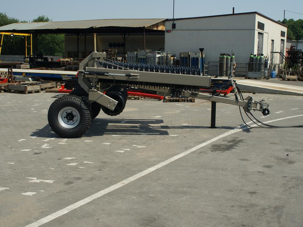 Rolex Ackerwalze / Sowing roller / Rouleau Cambridge / Attrezzi per rullatura / Rodillo / Посевной каток / Wał posiewny 6,3 m - محدلة (زراعي): صور 3 Rolex Ackerwalze / Sowing roller / Rouleau Cambridge / Attrezzi per rullatura / Rodillo / Посевной каток / Wał posiewny 6,3 m - محدلة (زراعي): صور 3