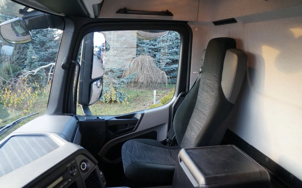 مبردة شاحنة Mercedes-Benz ANTOS 1824 EURO 6 1827 CHŁODNIA KONTENER 8.40 m: صور 12