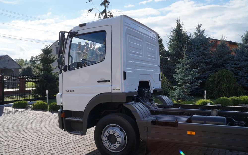 Mercedes-Benz ATEGO 1318 EURO 5 RAMA DO ZABUDOWY MANUAL 1322 - الشاسيه شاحنة: صور 4 Mercedes-Benz ATEGO 1318 EURO 5 RAMA DO ZABUDOWY MANUAL 1322 - الشاسيه شاحنة: صور 4