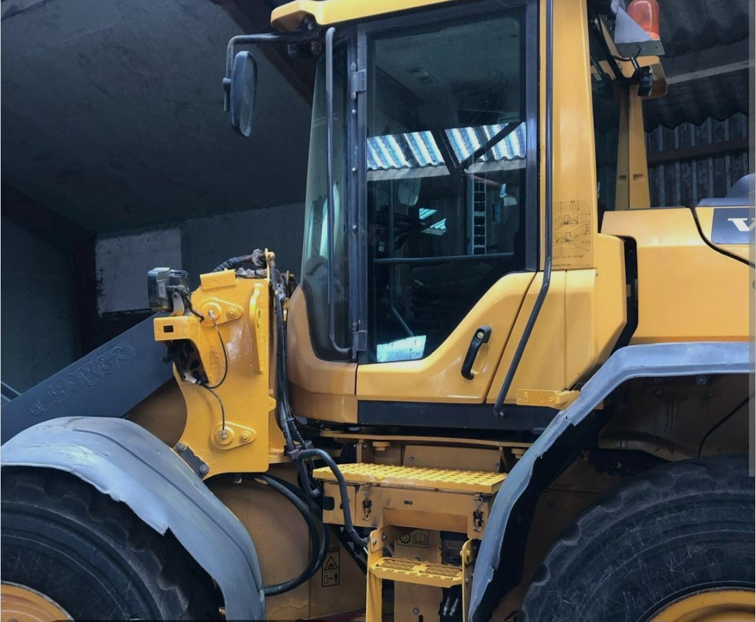 Volvo L90h - اللودر بعجل: صور 4 Volvo L90h - اللودر بعجل: صور 4