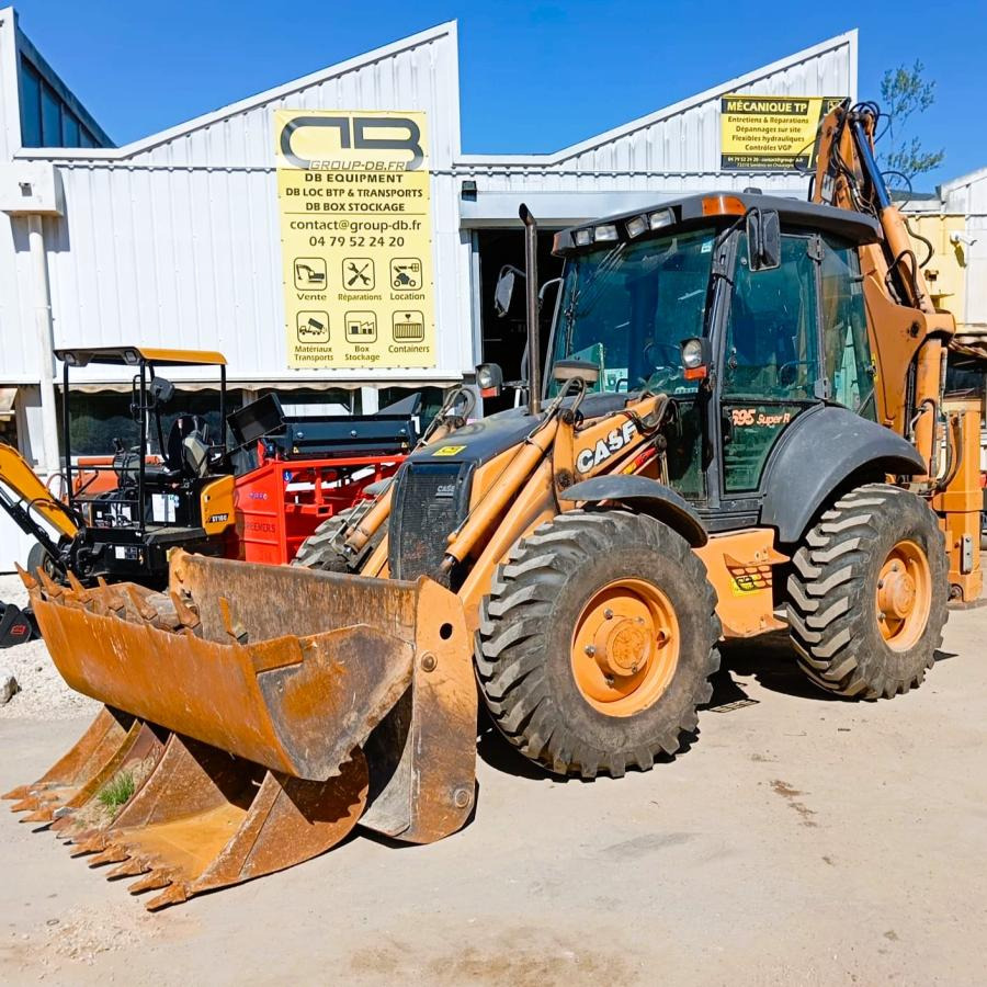 Case 695SR 4PS - حفار متعدد الاستخدام: صور 1 Case 695SR 4PS - حفار متعدد الاستخدام: صور 1