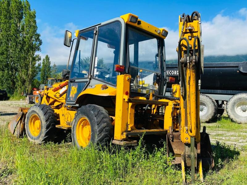 Jcb 2 CX TRACTOPELLE 5,2T (NET DE TVA) - حفار متعدد الاستخدام: صور 5 Jcb 2 CX TRACTOPELLE 5,2T (NET DE TVA) - حفار متعدد الاستخدام: صور 5