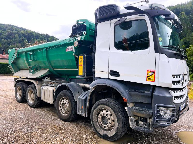 Mercedes Arocs CAMION BENNE 8x4 460cv 11L Euro6 - قلابات: صور 2 Mercedes Arocs CAMION BENNE 8x4 460cv 11L Euro6 - قلابات: صور 2