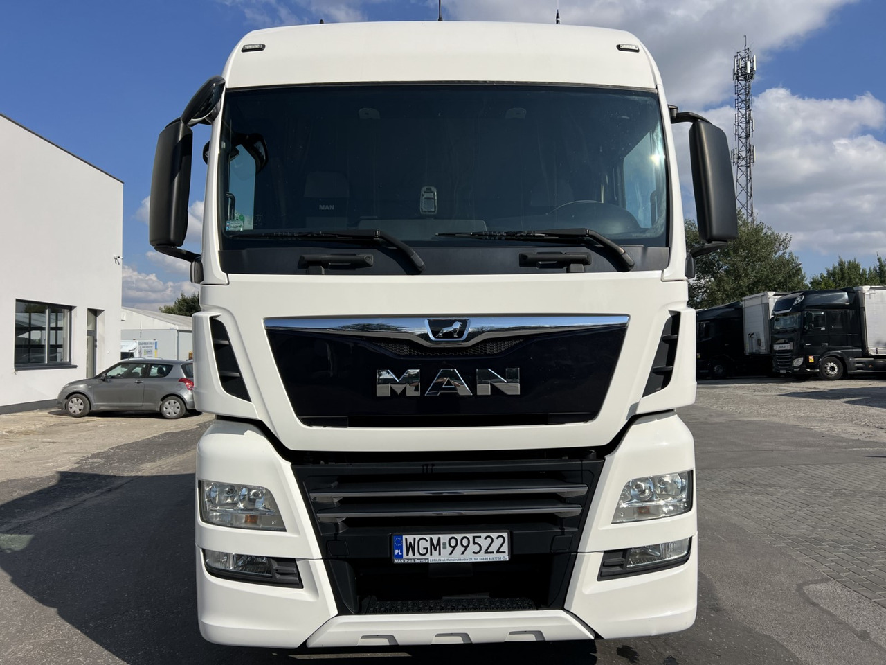 MAN TGX 18.470 - شاحنة جرار: صور 2 MAN TGX 18.470 - شاحنة جرار: صور 2
