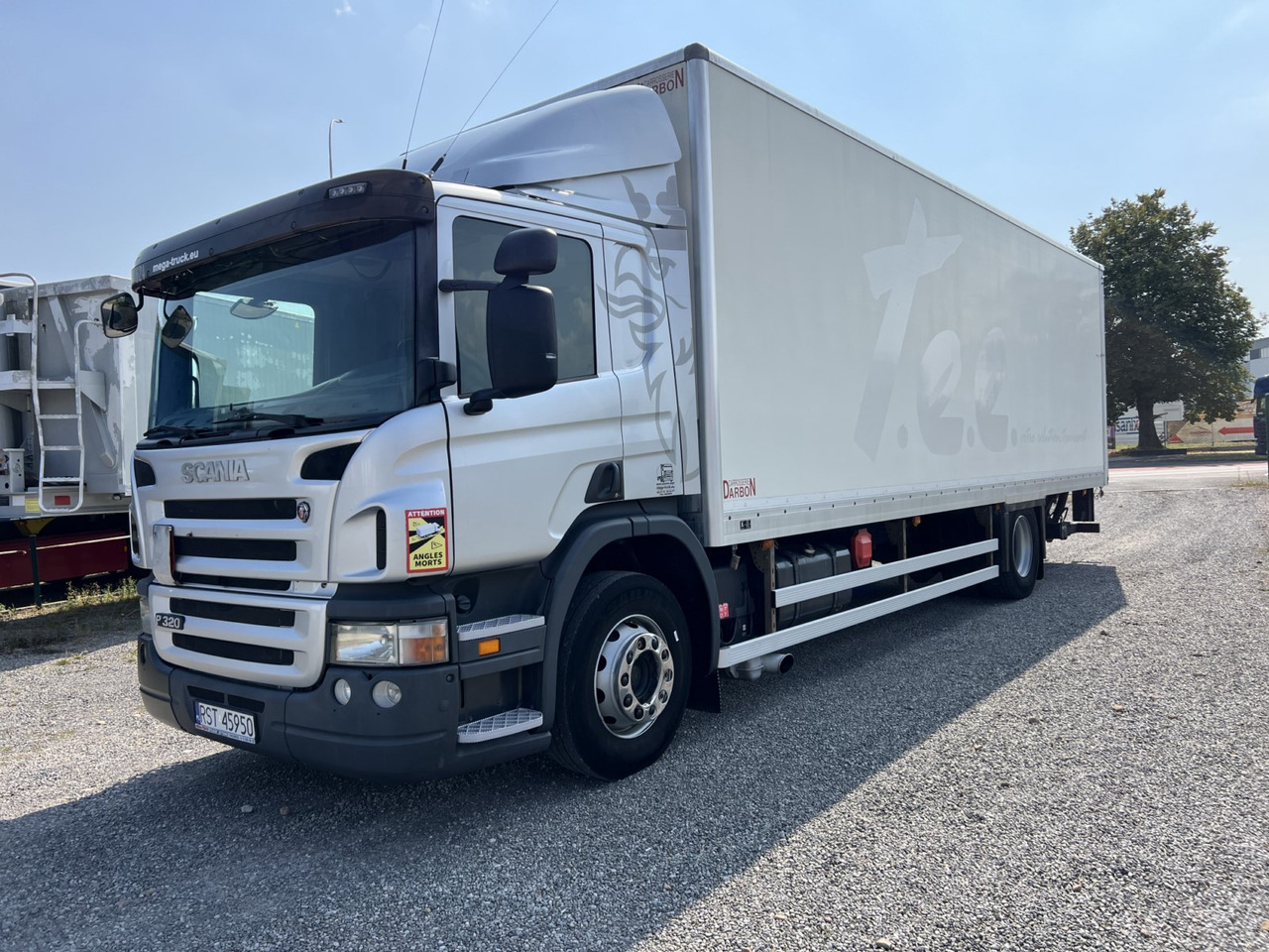 Scania P320 - شاحنات مسطحة: صور 2 Scania P320 - شاحنات مسطحة: صور 2