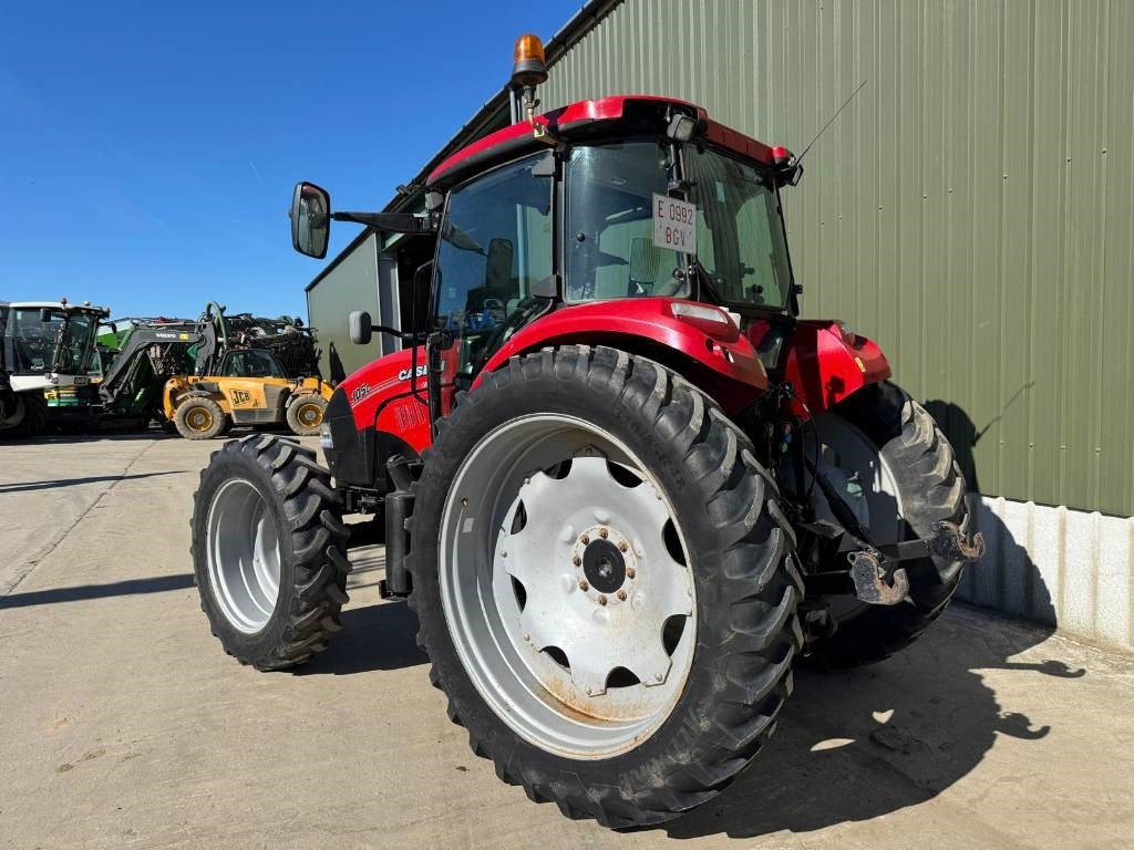 Case Farmall 105c - جرار: صور 2 Case Farmall 105c - جرار: صور 2