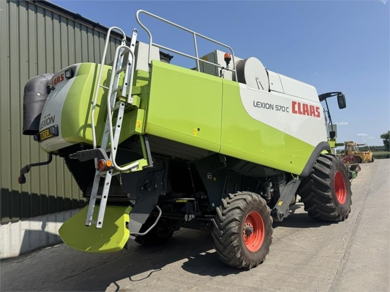 Claas Lexion 570c c/w V750 Header **F - معدات آلة حصاد: صور 2 Claas Lexion 570c c/w V750 Header **F - معدات آلة حصاد: صور 2