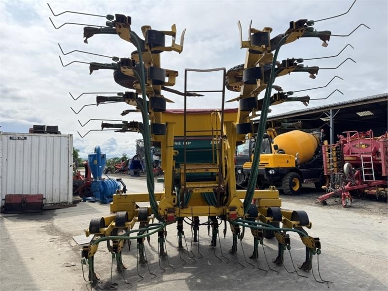 Claydon 6m V Form Drill - الة بذر: صور 5 Claydon 6m V Form Drill - الة بذر: صور 5