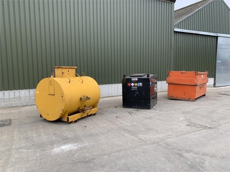 Fuel Tanks Bunded Fuel Tanks - شاحنة مفصلية: صور 4 Fuel Tanks Bunded Fuel Tanks - شاحنة مفصلية: صور 4