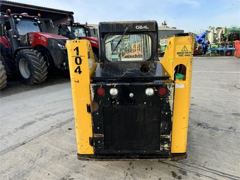 Gehl R165 Skid Steer - شيول صغير: صور 3 Gehl R165 Skid Steer - شيول صغير: صور 3