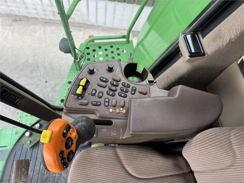 معدات آلة حصاد John Deere CTS 9780i Hillmaster c/w 625 Premium Flow Header: صور 24