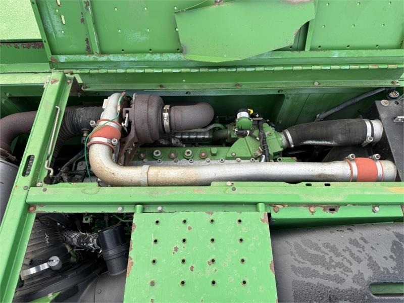 معدات آلة حصاد John Deere CTS 9780i Hillmaster c/w 625 Premium Flow Header: صور 12