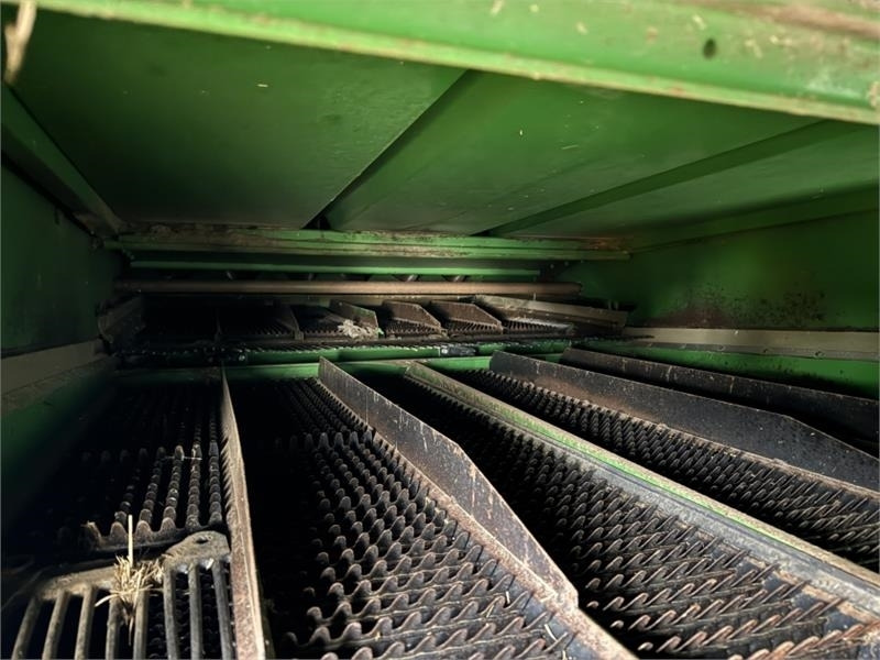 معدات آلة حصاد John Deere CTS 9780i Hillmaster c/w 625 Premium Flow Header: صور 10