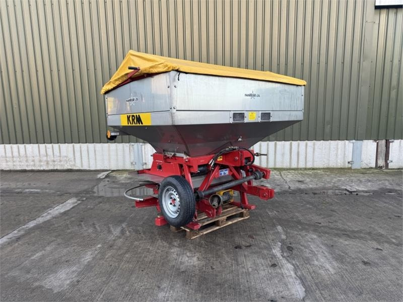 Krm F2 3000 Fert Spreader - آلة رش الأسمدة: صور 1 Krm F2 3000 Fert Spreader - آلة رش الأسمدة: صور 1