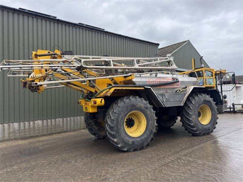 Lite-Trac 5500 24m Self Propelled Sprayer - آلة الرش المعلقة: صور 4 Lite-Trac 5500 24m Self Propelled Sprayer - آلة الرش المعلقة: صور 4