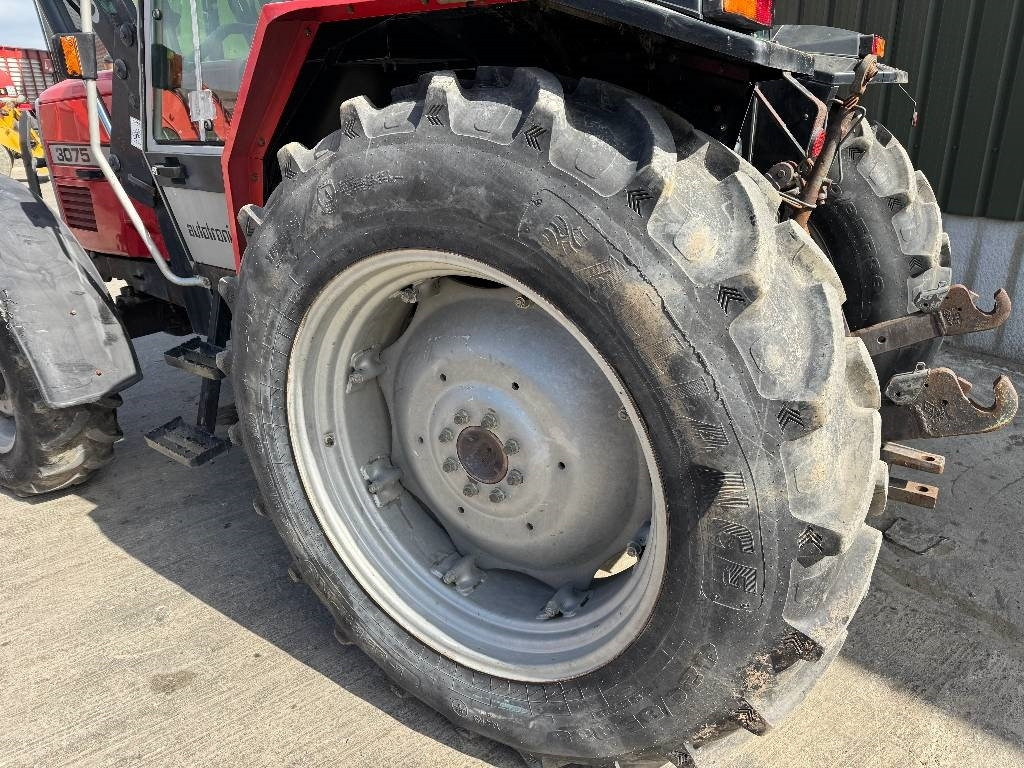 Massey Ferguson 3075 Dynashift - جرار: صور 5 Massey Ferguson 3075 Dynashift - جرار: صور 5