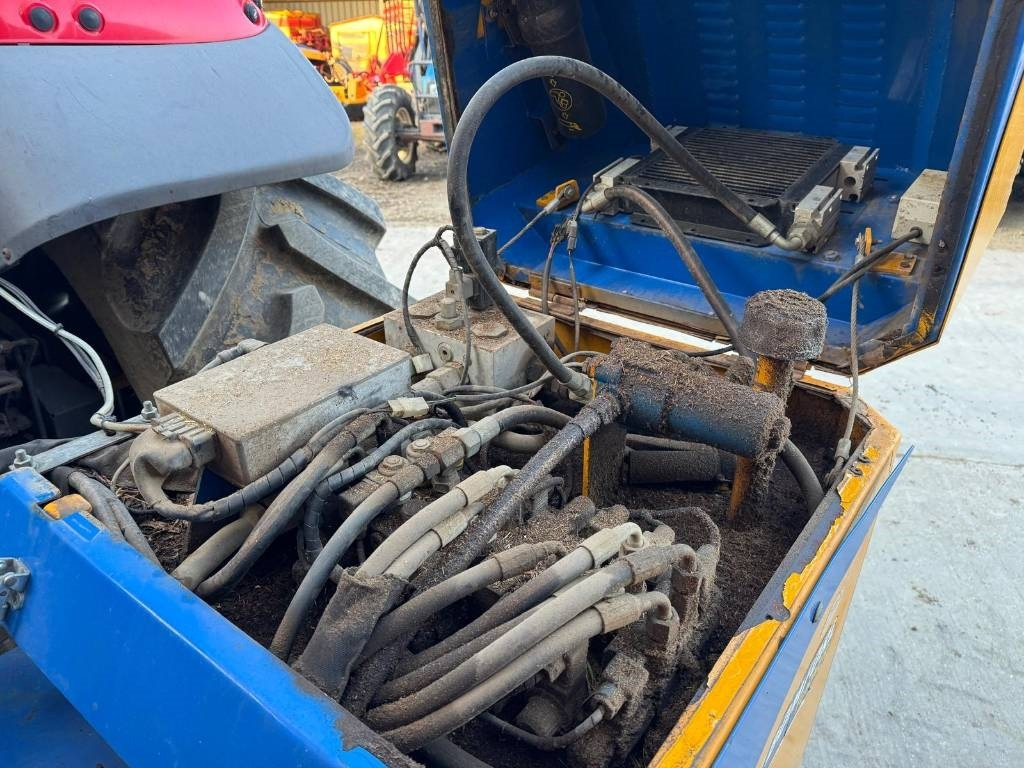 جرار Massey Ferguson 7618 Dyna VT c/w Bomford Falcon Evo 6.5: صور 25
