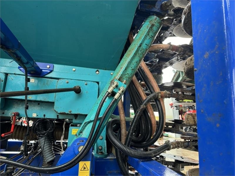 الة بذر Moore Tandem Uni-Drill 6m Moore Tandem Uni-Drill D: صور 18