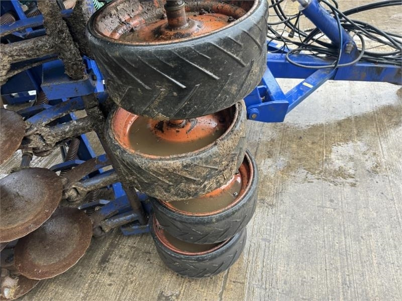 الة بذر Moore Tandem Uni-Drill 6m Moore Tandem Uni-Drill D: صور 14