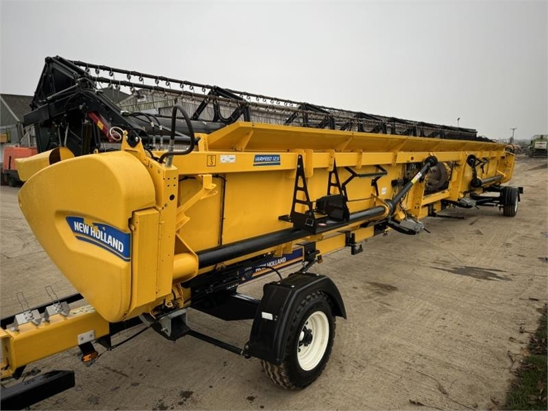 New Holland 41ft Varifeed Header - معدات آلة حصاد: صور 4 New Holland 41ft Varifeed Header - معدات آلة حصاد: صور 4