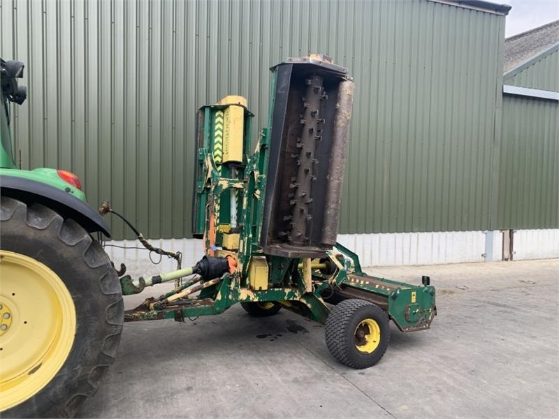 Spearhead Trident 4000 4M Folding Flail Mower - جزازة: صور 2 Spearhead Trident 4000 4M Folding Flail Mower - جزازة: صور 2