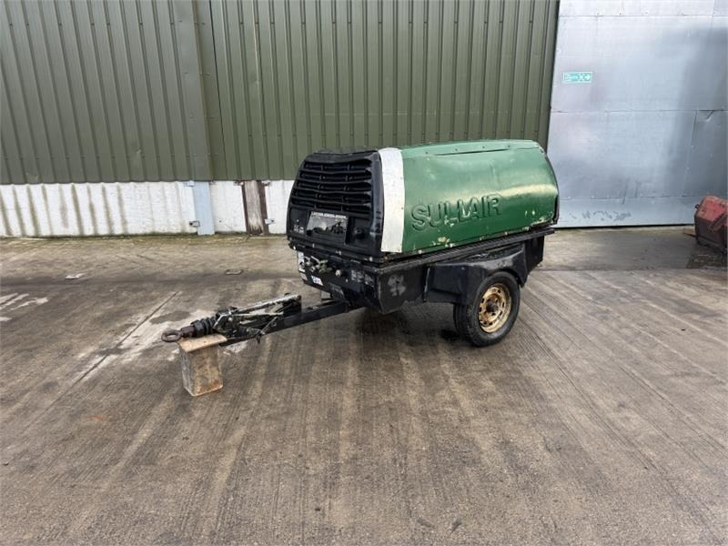 Sullair 130 CFM Compressor - ضاغط الهواء: صور 1 Sullair 130 CFM Compressor - ضاغط الهواء: صور 1