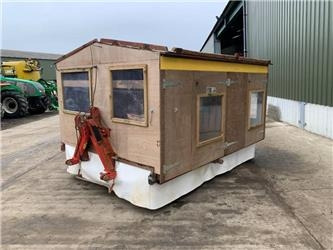 Super Prefer Tree Transplanting Machine - معدات الغابات: صور 1 Super Prefer Tree Transplanting Machine - معدات الغابات: صور 1
