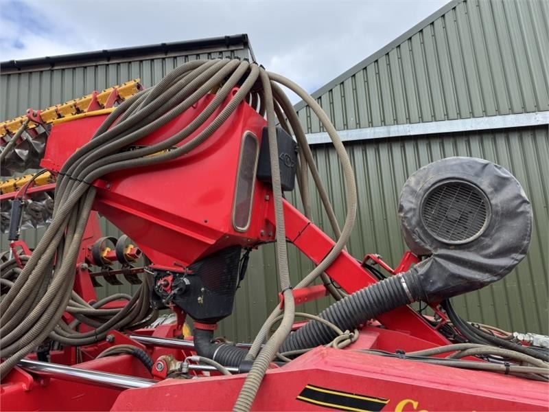 Vaderstad Bio Drill 360 - الة بذر: صور 1 Vaderstad Bio Drill 360 - الة بذر: صور 1