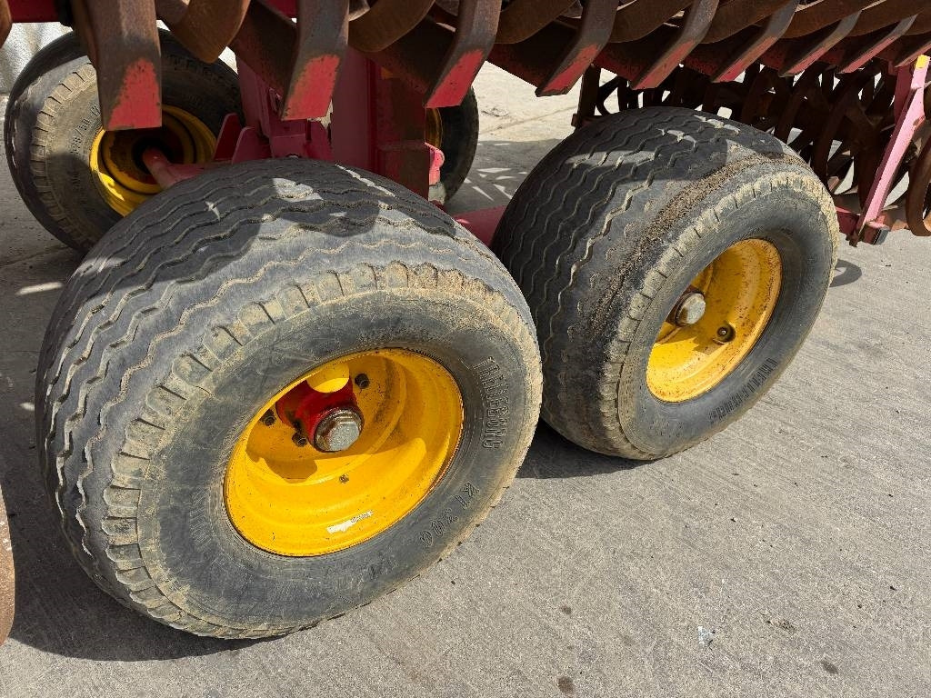 مسلفة Vaderstad Rexius Twin 1030: صور 11
