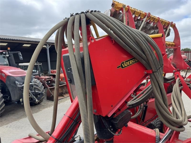 Vaderstad Vaderstad Bio Drill 360 - الة بذر: صور 4 Vaderstad Vaderstad Bio Drill 360 - الة بذر: صور 4