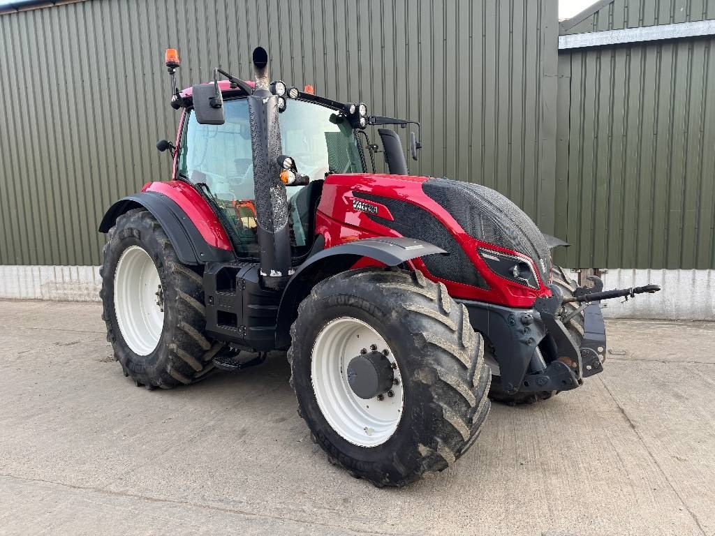 Valtra T194 Versu - جرار: صور 3 Valtra T194 Versu - جرار: صور 3
