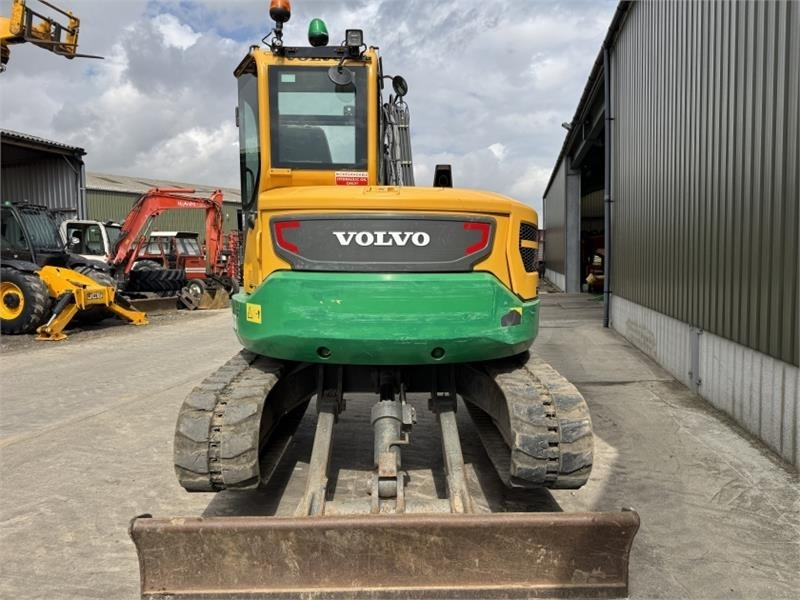 Volvo ECR88D Tracked Digger - شاحنة مفصلية: صور 5 Volvo ECR88D Tracked Digger - شاحنة مفصلية: صور 5
