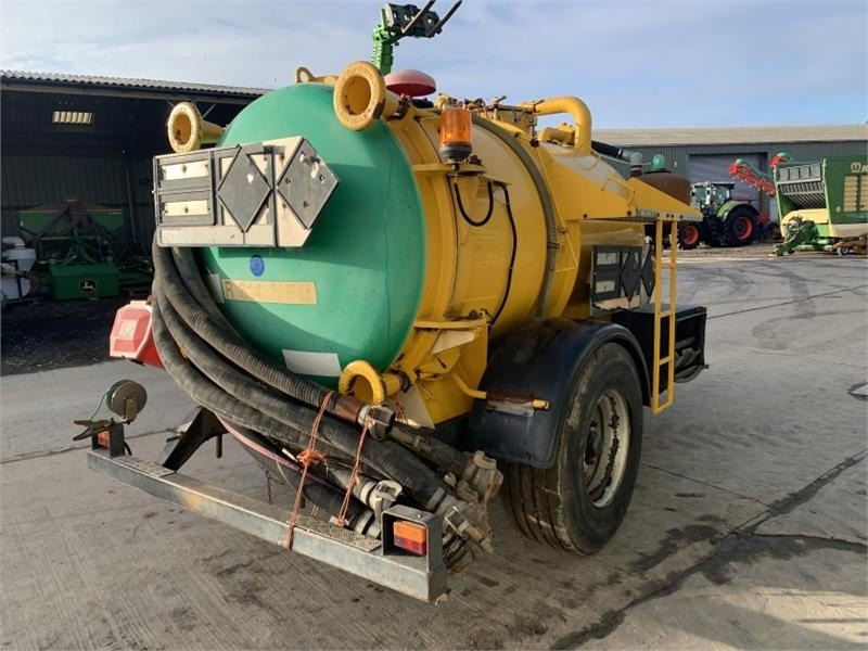 Whale Vacume Tanker - صهريج السماد السائل: صور 5 Whale Vacume Tanker - صهريج السماد السائل: صور 5