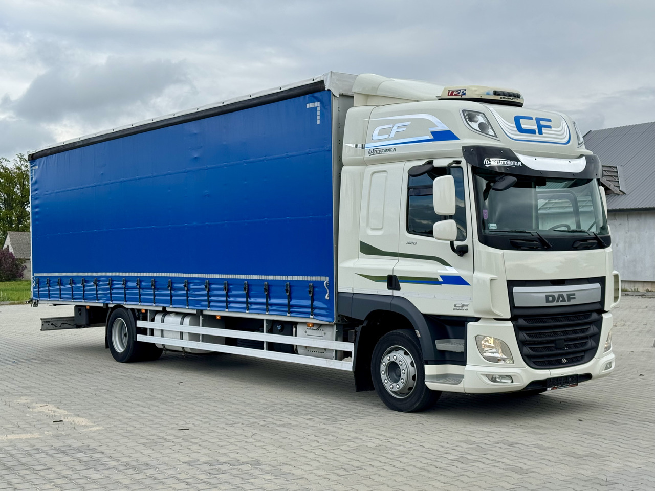 DAF CF 320 / FIRANKA / 24 EUROPALETY / SYPIALKA / AUTOMAT / KLIMA POSTOJOWA / 2017 ROK - شاحنة ستارة: صور 1 DAF CF 320 / FIRANKA / 24 EUROPALETY / SYPIALKA / AUTOMAT / KLIMA POSTOJOWA / 2017 ROK - شاحنة ستارة: صور 1