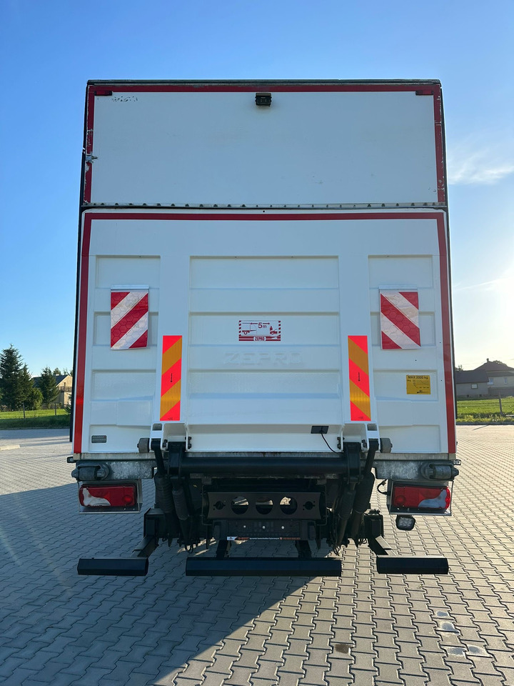MAN TGM 18.290 / CHŁODNIA / WINDA / 20 EUROPALET / 8.2 M DŁUGOŚCI / 2018 ROK / 410 TYS KM - مبردة شاحنة: صور 4 MAN TGM 18.290 / CHŁODNIA / WINDA / 20 EUROPALET / 8.2 M DŁUGOŚCI / 2018 ROK / 410 TYS KM - مبردة شاحنة: صور 4