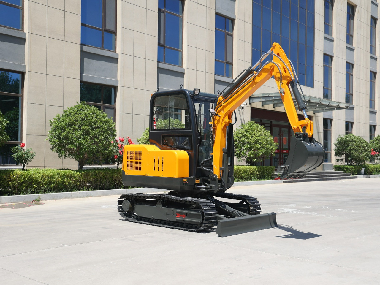 Müller Machinery Diesel Mini excavator 4 ton - Müller Machinery MB 40 - VKSH Xinchai 4D32 Series Motor - حفارة مصغرة: صور 3 Müller Machinery Diesel Mini excavator 4 ton - Müller Machinery MB 40 - VKSH Xinchai 4D32 Series Motor - حفارة مصغرة: صور 3