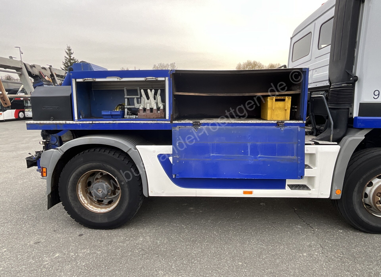 Mercedes-Benz Actros 2031 Abschlepper - سيارة السحب للتصليح: صور 5 Mercedes-Benz Actros 2031 Abschlepper - سيارة السحب للتصليح: صور 5