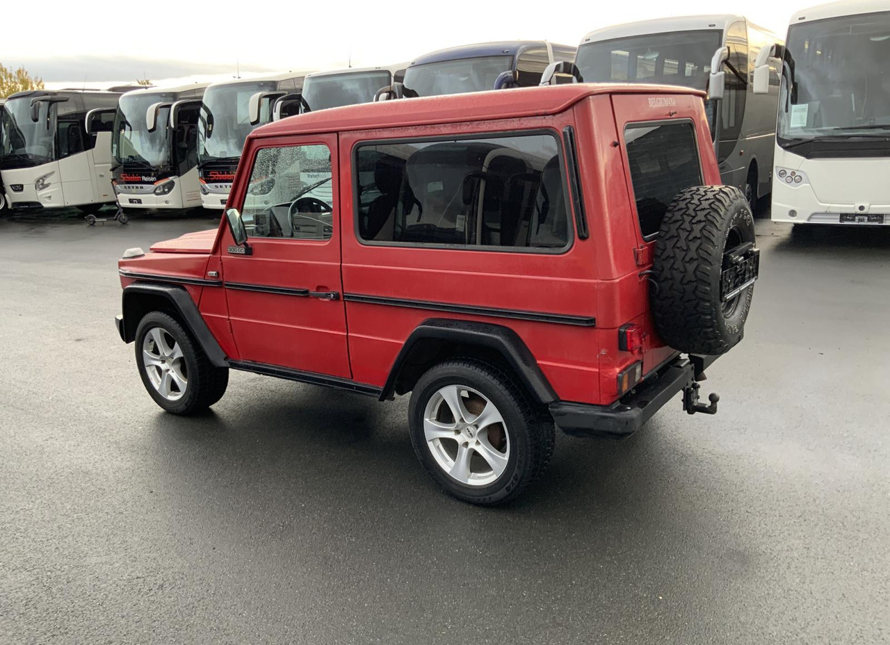 Mercedes-Benz G 300 - سيارة: صور 3 Mercedes-Benz G 300 - سيارة: صور 3