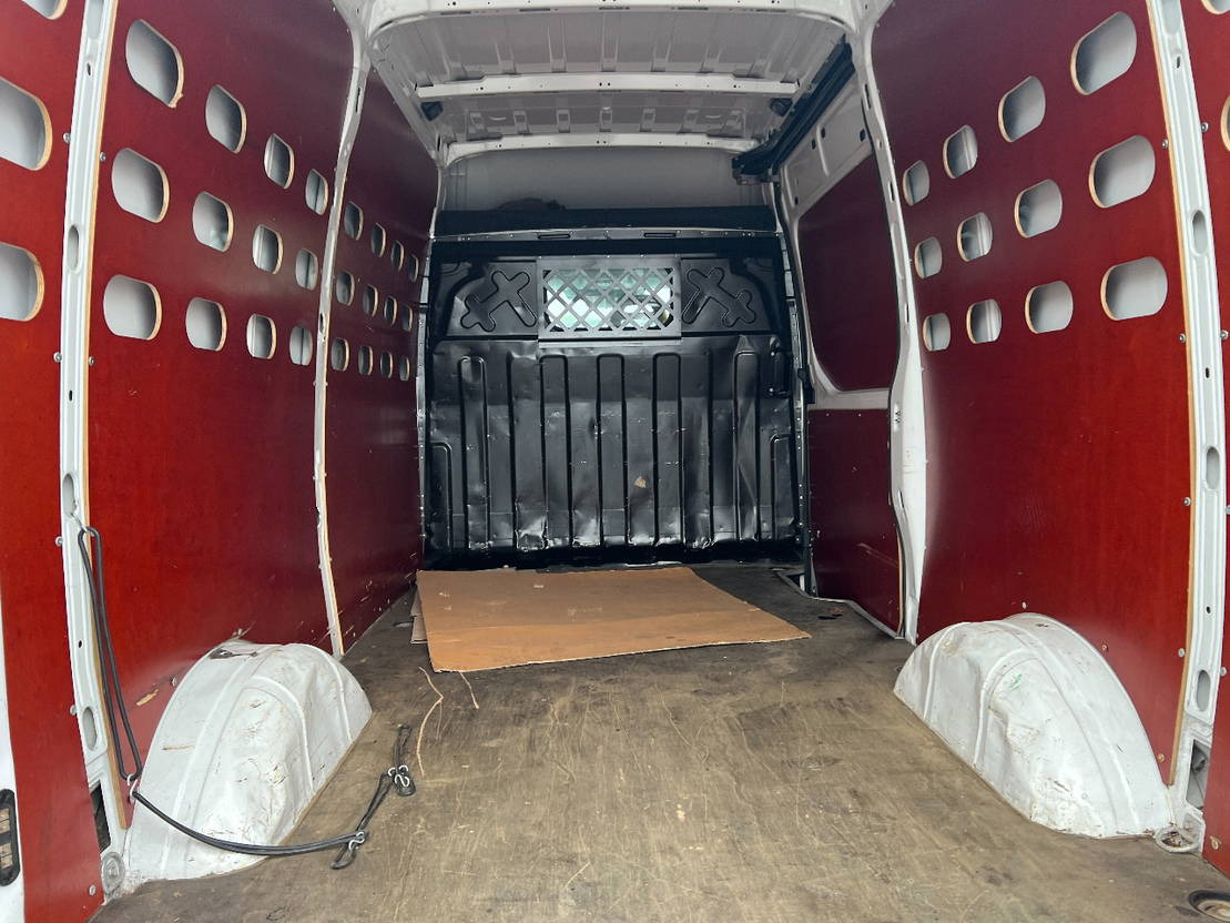 Iveco Daily 35S12 Euro 6, AUT - فان: صور 5 Iveco Daily 35S12 Euro 6, AUT - فان: صور 5
