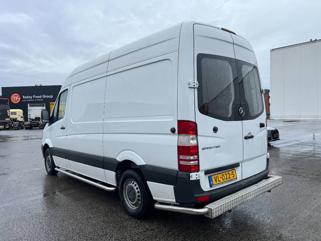 Mercedes-Benz Sprinter 310 Euro 5, Automaat - فان المدمجة: صور 5 Mercedes-Benz Sprinter 310 Euro 5, Automaat - فان المدمجة: صور 5