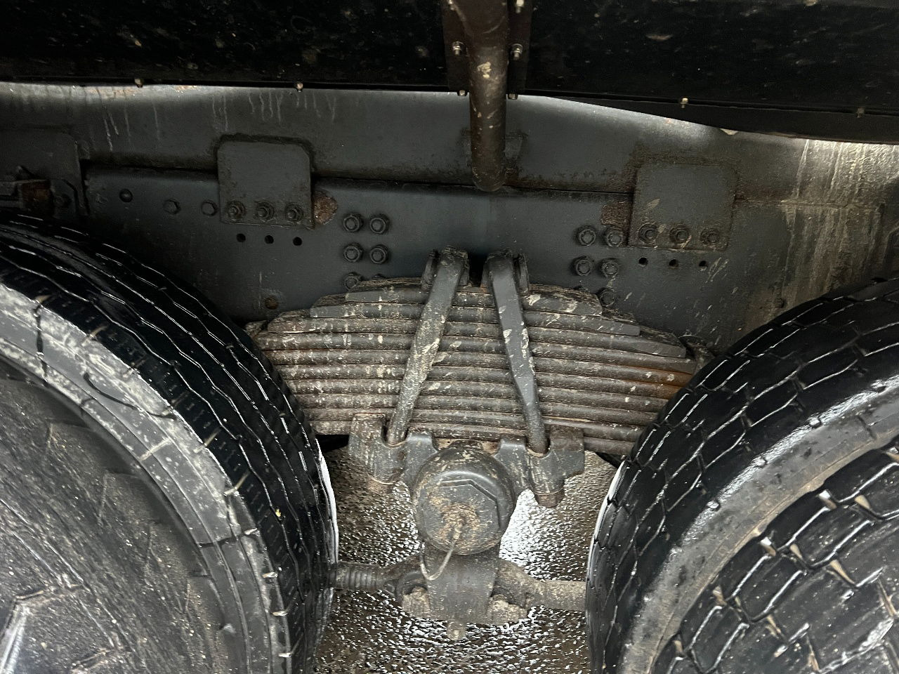 Scania P420 10x4, 15m3 Liebherr, full steel - شاحنة خلاطة خرسانة: صور 5 Scania P420 10x4, 15m3 Liebherr, full steel - شاحنة خلاطة خرسانة: صور 5