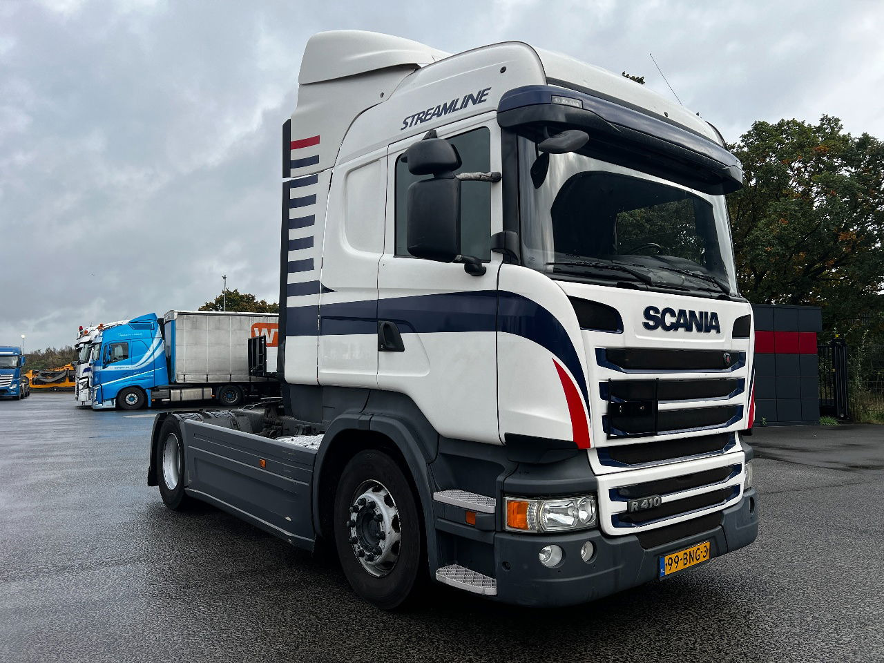 Scania R410 Highline, Retarder - شاحنة جرار: صور 2 Scania R410 Highline, Retarder - شاحنة جرار: صور 2