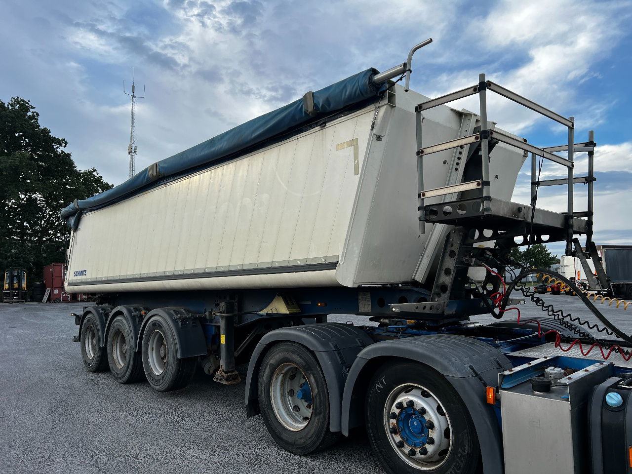 Schmitz Cargobull Gotha 27m3, SAF, ALU - قلابة نصف مقطورة: صور 3 Schmitz Cargobull Gotha 27m3, SAF, ALU - قلابة نصف مقطورة: صور 3