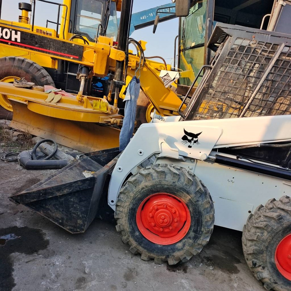 Bobcat S 450 - شيول صغير: صور 5 Bobcat S 450 - شيول صغير: صور 5