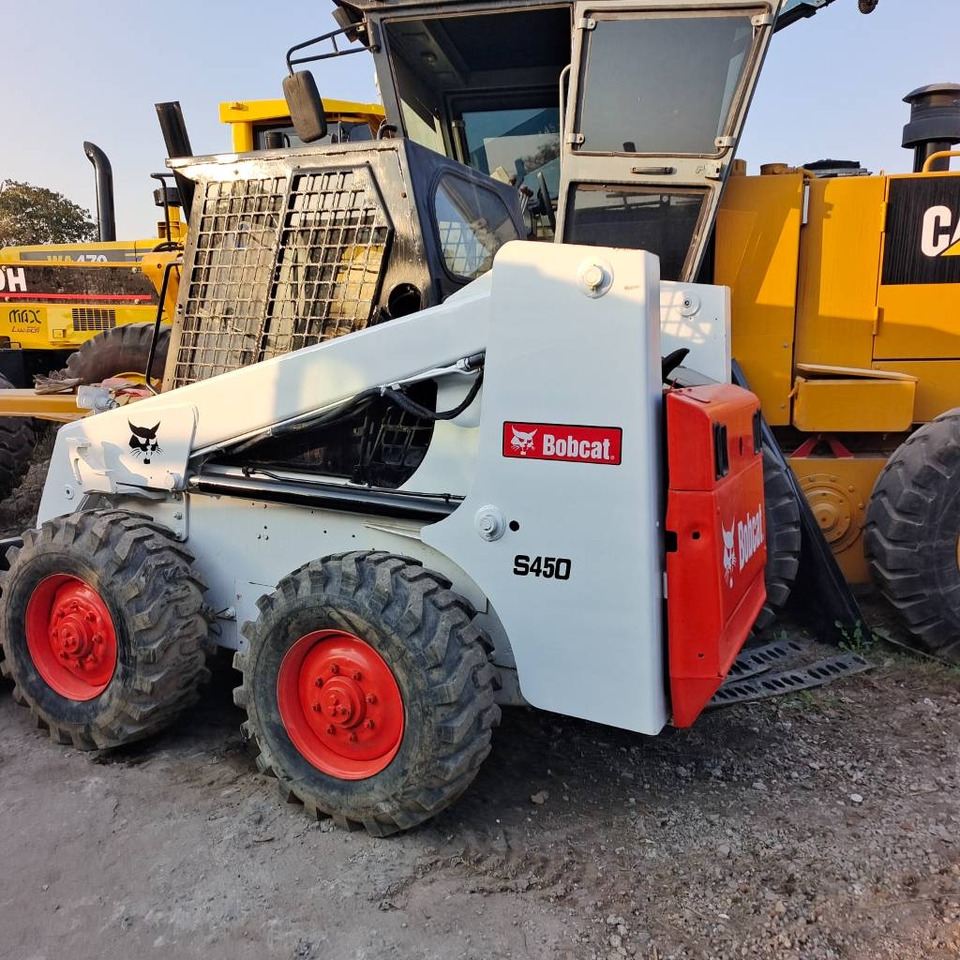 Bobcat S 450 - شيول صغير: صور 2 Bobcat S 450 - شيول صغير: صور 2