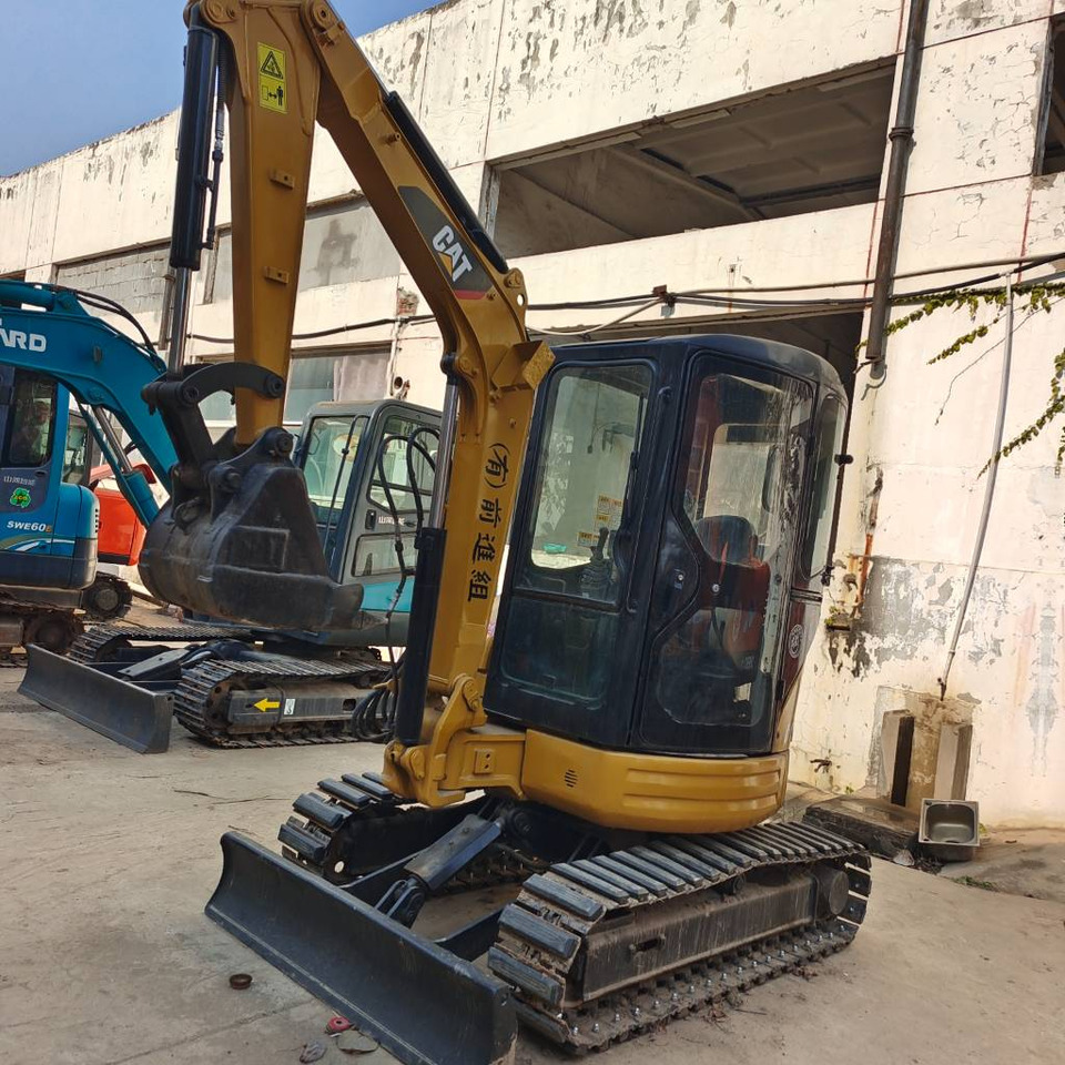 CAT 303 CR - حفارة مصغرة: صور 2 CAT 303 CR - حفارة مصغرة: صور 2