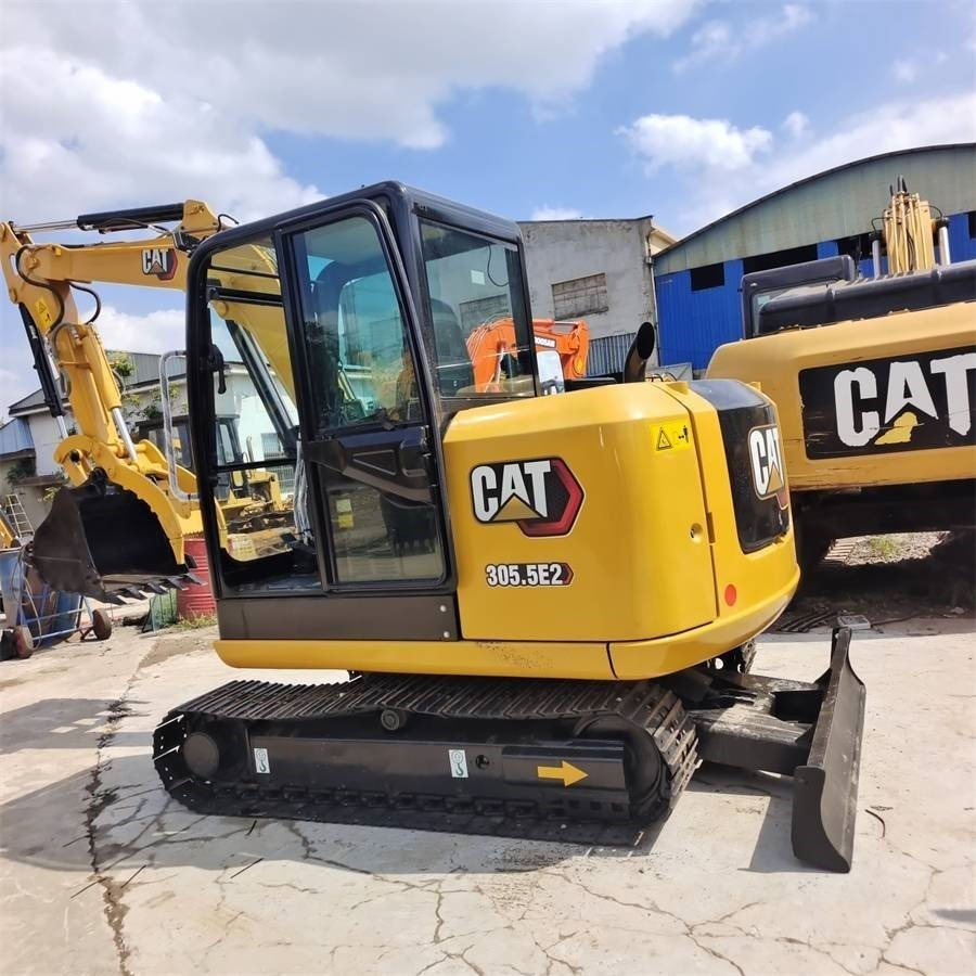 CAT 305.5 E - حفارات زحافة: صور 2 CAT 305.5 E - حفارات زحافة: صور 2