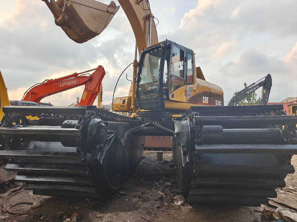 حفارات برمائية CAT 320 C: صور 6