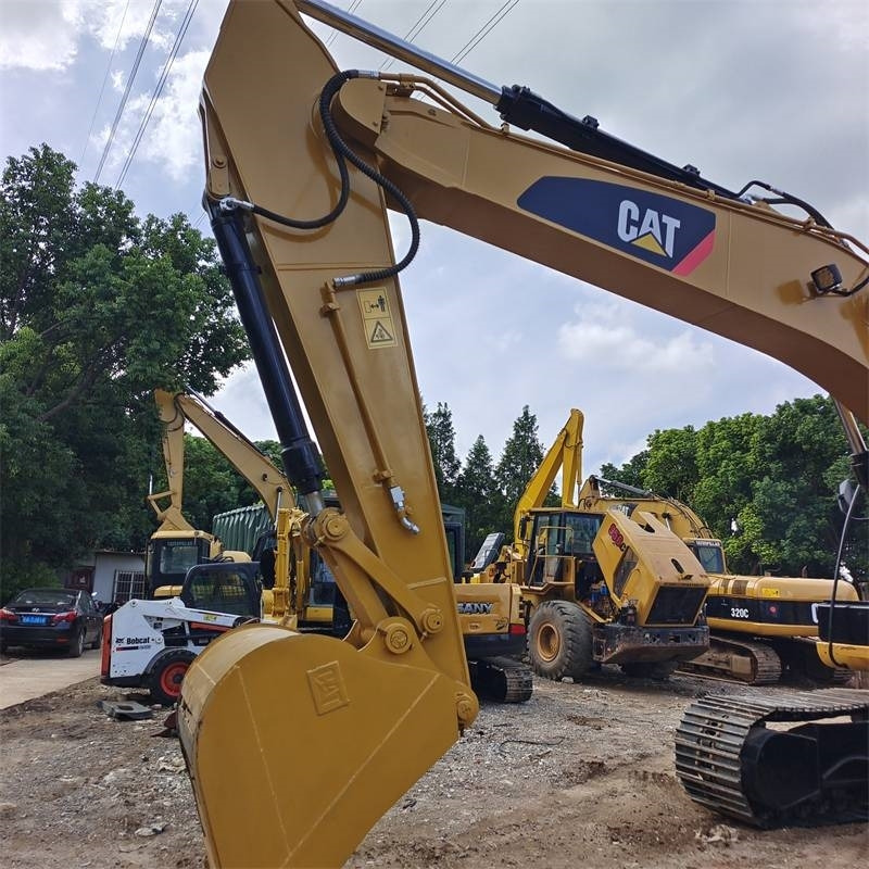 CAT 320 D L - حفارات زحافة: صور 2 CAT 320 D L - حفارات زحافة: صور 2