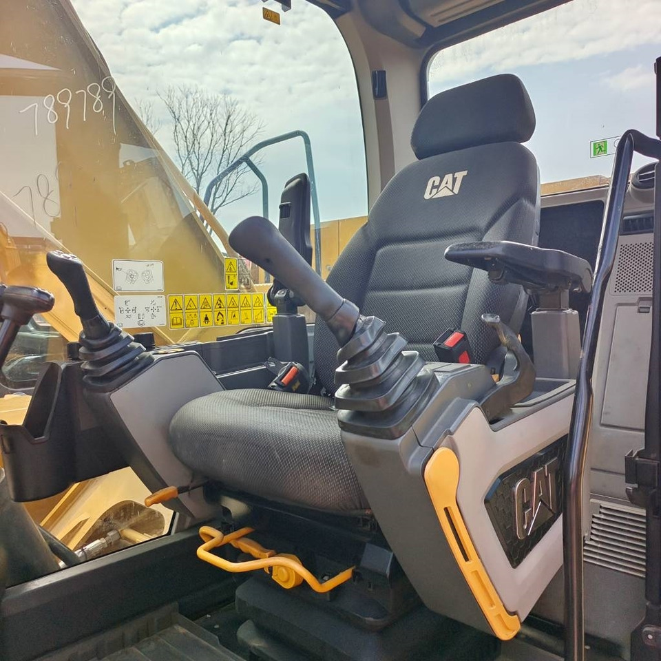 CAT 320 GC - حفارات زحافة: صور 4 CAT 320 GC - حفارات زحافة: صور 4